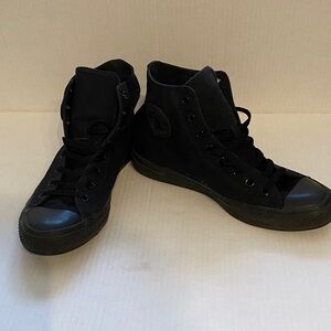 Converse Men's Monochrome Black High-Top Chuck Taylors canvas sz 9